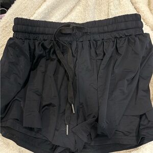ATHLETIC FLOWY SKIRT/SHORTS Black Women's Shorts SIZE M